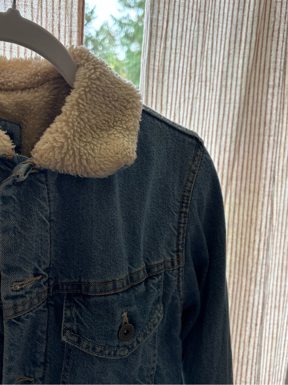 Vintage Zara Blue Denim Jacket with Cream Sherpa Collar